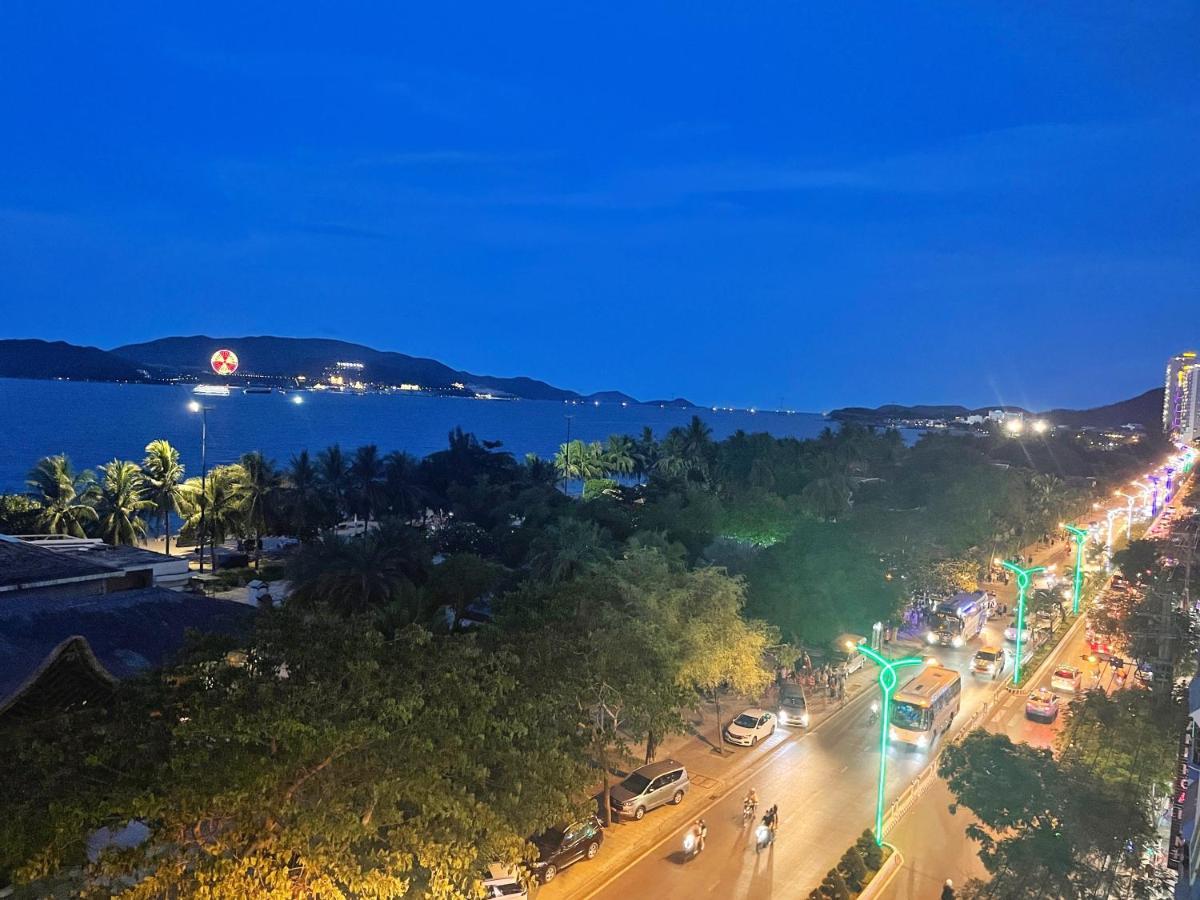 Anh Minh - Manchester Hotel Nha Trang Zewnętrze zdjęcie